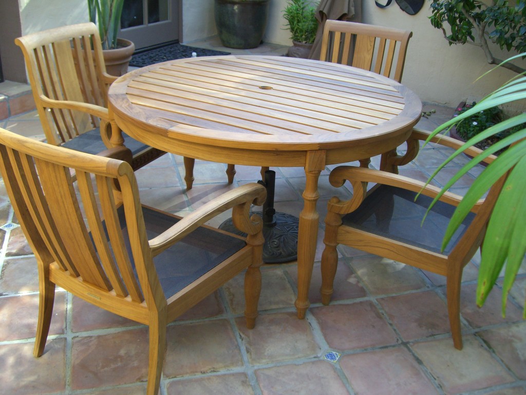 teak patio furniture