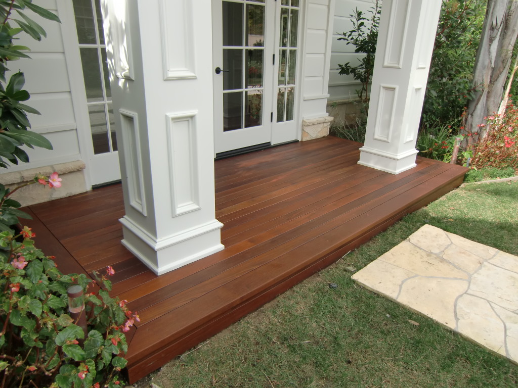Ipe vs. Mahogany Color, Lifespan, Price & More Teak Master